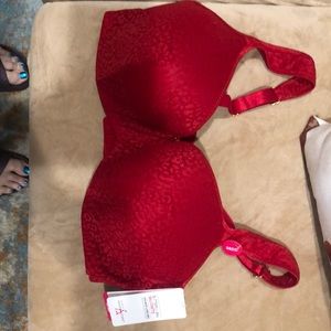 Red bra doble closure